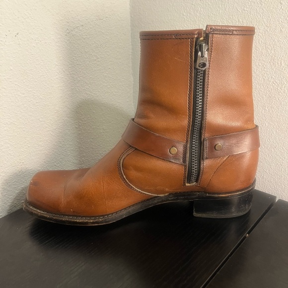 Men’s Custom Biker Double Harness Saddle Colored Boots - Picture 6 of 11